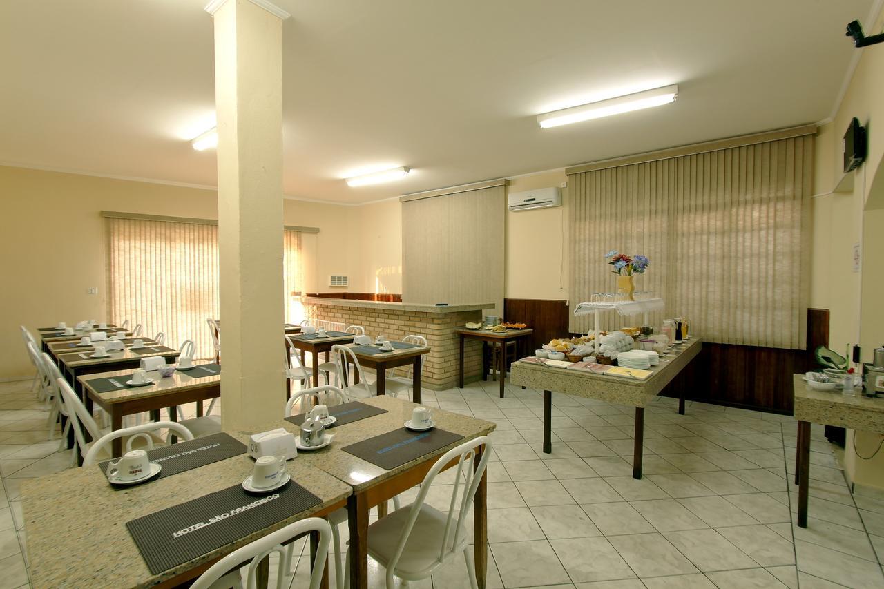 Hotel Sao Francisco Águas de Lindóia Exterior foto